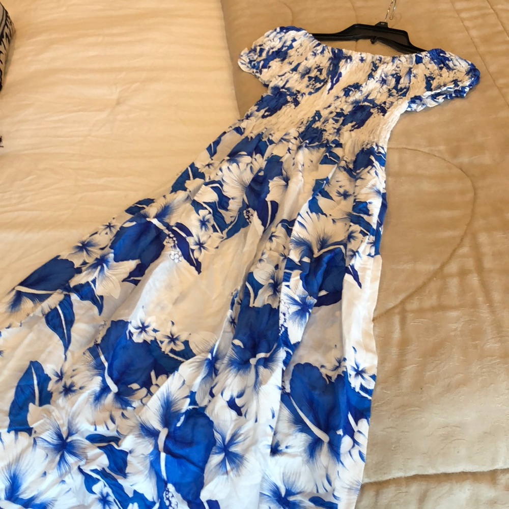 Dress with gathered top